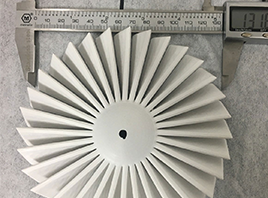 因泰莱激光针对高粘度陶瓷打印材料推出大幅面陶瓷3D打印机